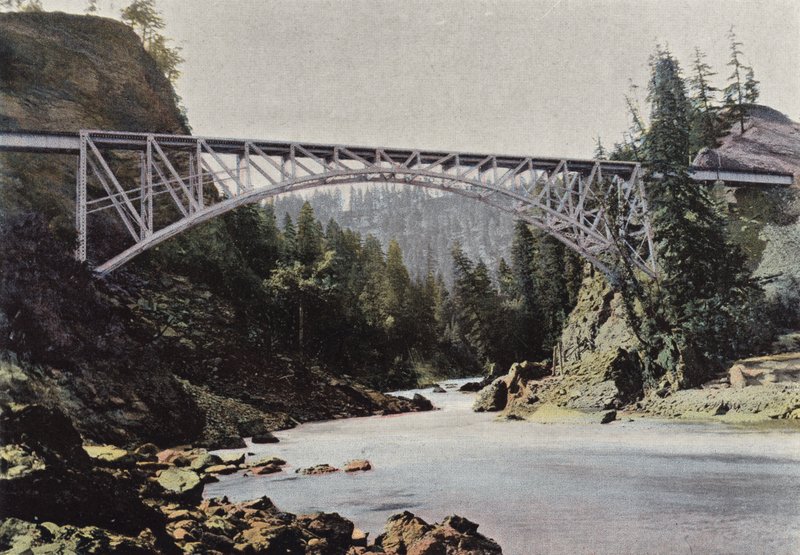 Bro over Salmon River, Britisk Columbia af European Photographer