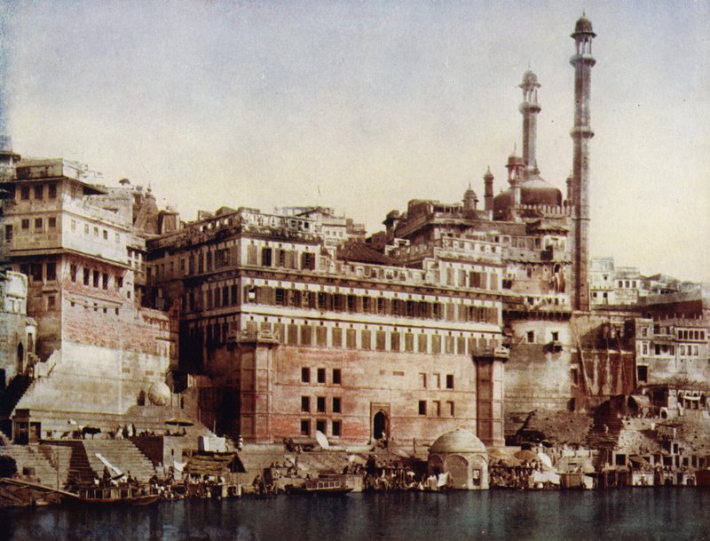 Benares, en moské på stedet for et gammelt hinduistisk tempel (foto) af European Photographer