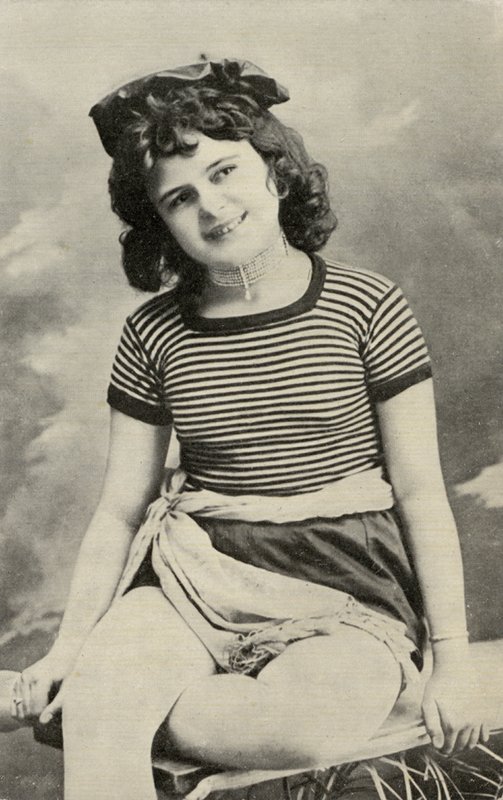 Lolita type (s/h foto) af European Photographer