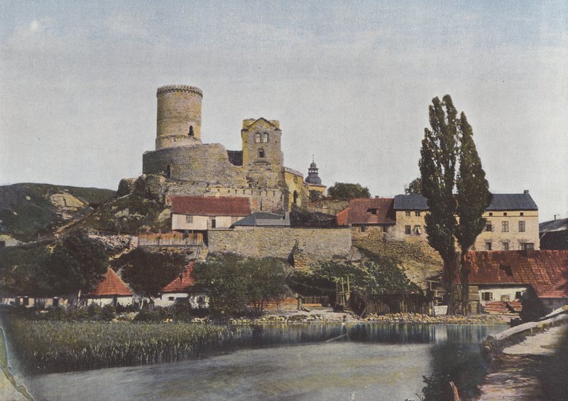 Ruinerne af slottet Kisinicz af European Photographer