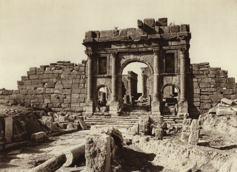 Sbeitia, Forum (s/h foto) af European Photographer
