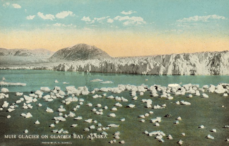 Muir Glacier, Glacier Bay, Alaska, USA (farvefoto) af Frank H. Nowell