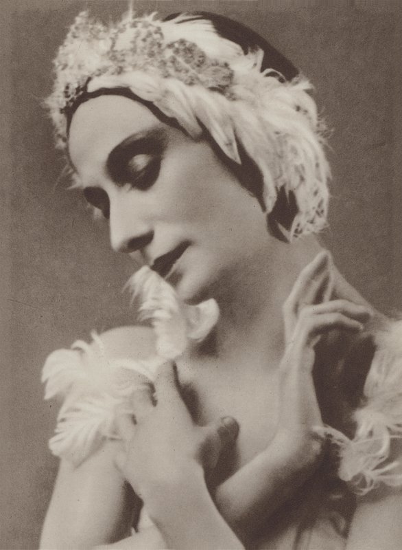 Pavlova i The Dying Swan (s/h-billede) af Frans van Riel