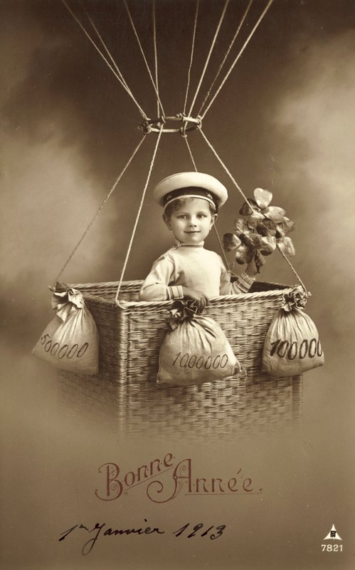 1913 nytårskort, med dreng bestig en ballon, med en masse penge som ballast af French Photographer