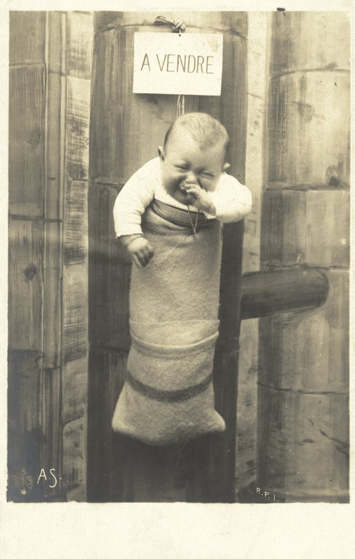 A Vendre, baby til salg (s/h foto) af French Photographer