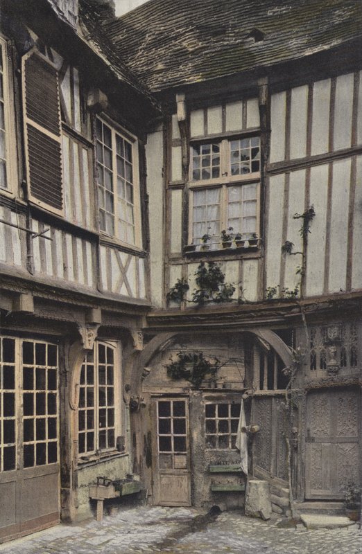 Abbeville, hus kendt som Francois Premier (indre gårdhave) af French Photographer