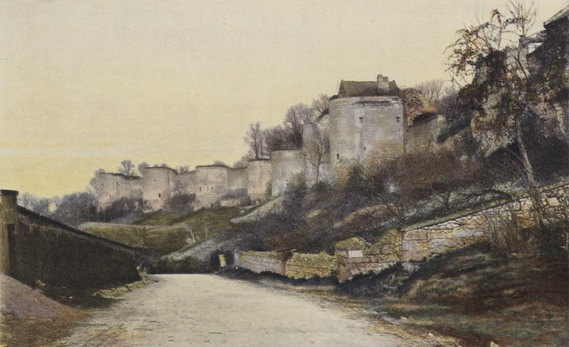 Coucy-le-Chateau, Gamle volde af French Photographer