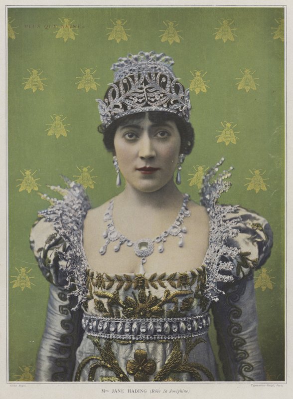 Jane Hading som Josephine i Plus que Reine (farvet foto) af French Photographer