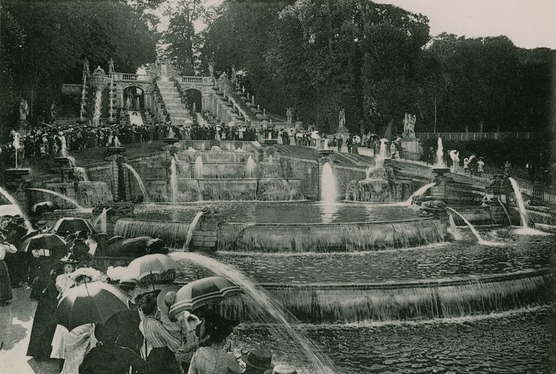 La Cascade le Jour des Grandes Eaux, Vandfald, en dag med vandværker (fotografering) af French Photographer
