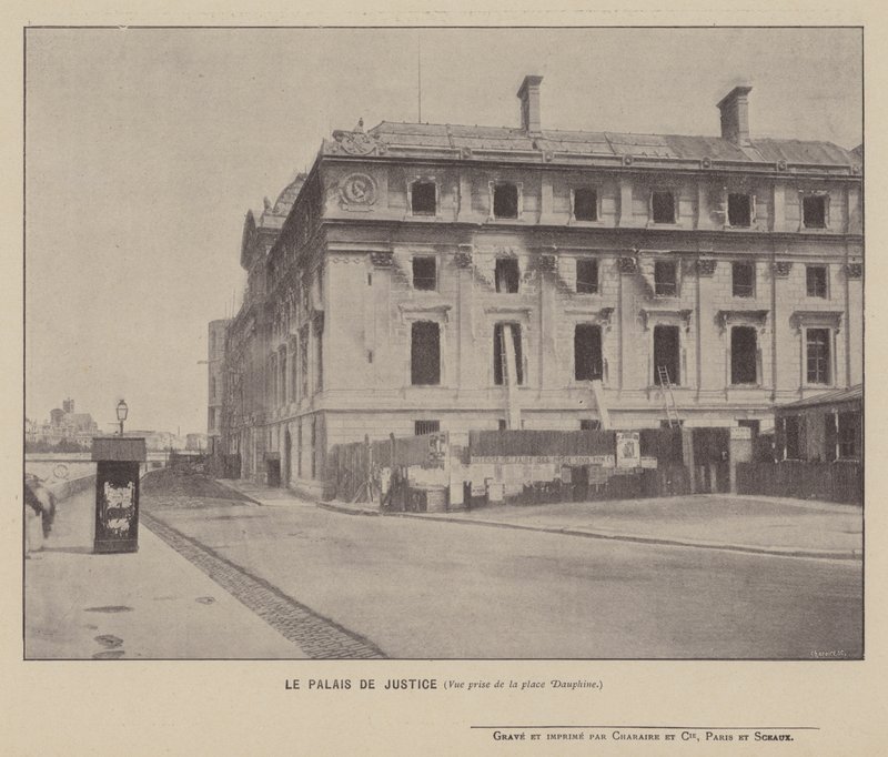 Pariserkommunen, Palais De Justice, Udsigt taget fra Place Dauphine (s/h-foto) af French Photographer