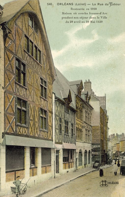 La Rue de Labour, Orleans (farvefoto) af French Photographer