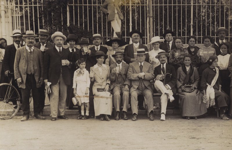 Stor fransk familiegruppe af French Photographer