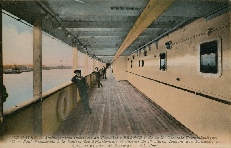 Le Havre - interiør af SS France, et oceangående skib, der ejes af Compagnie Generale Transatlantique. Promenadedækket, med en længde på 135 meter, i højde med førsteklasses kahytter. Postkort sendt i 1913. af French Photographer