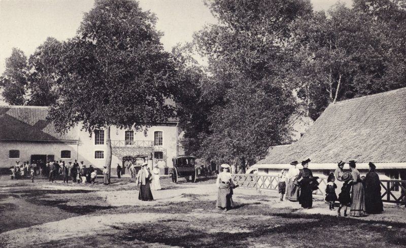 Le Touquet, de lader og stalde osv., som i 1903 blev indrettet til at modtage gæster i det første Hermitage Hotel. af French Photographer