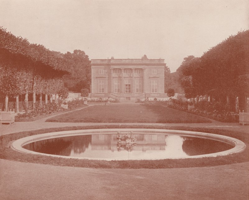 Lille Trianon, Versailles (s/h foto) af French Photographer
