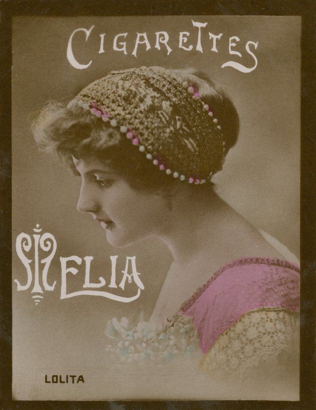 Lolita, pige med motorhjelm af French Photographer