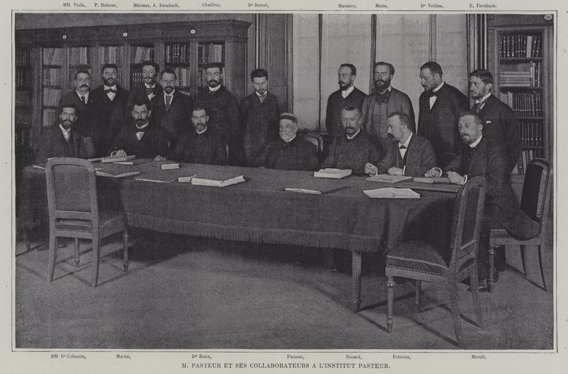 Louis Pasteur og hans samarbejdspartnere i arbejdet med en vaccine mod croup på Institut Pasteur i Paris (s/h foto) af French Photographer