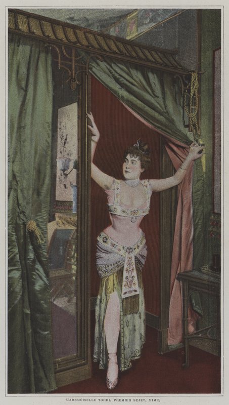 Miss Torri, første emne (farvefoto) af French Photographer