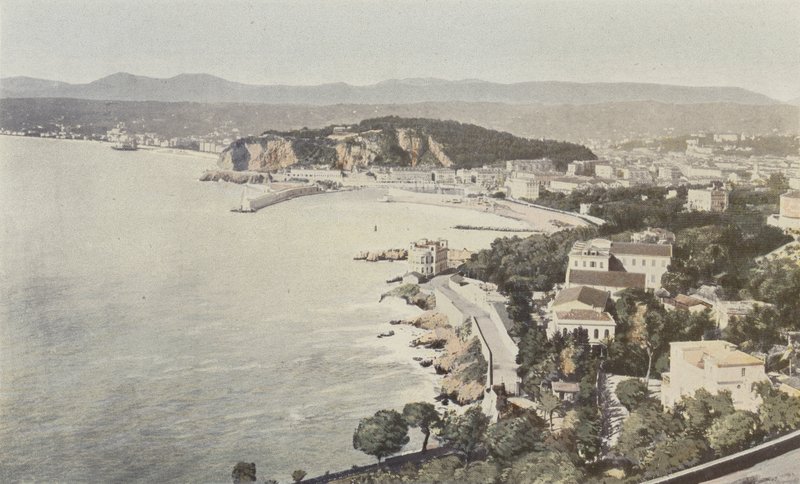 Flot, generel udsigt, taget fra vejen til Villefranche af French Photographer