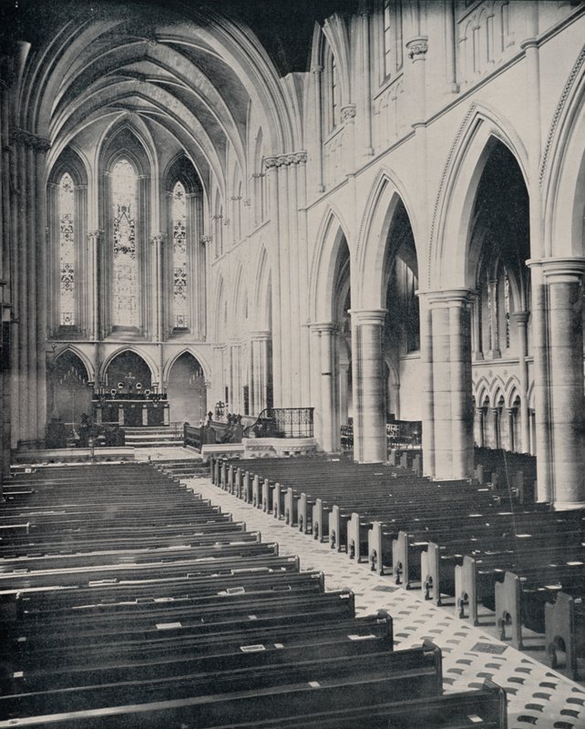 Paris: American Church of the Holy Trinity (s/h foto) af French Photographer