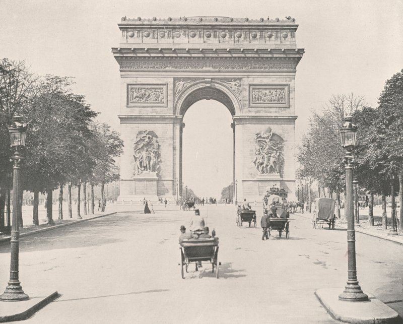 Paris: Triumfbuen, fra øst (s/h foto) af French Photographer