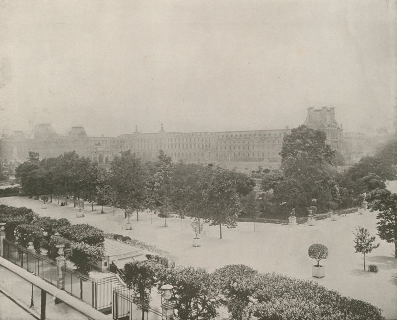 Paris: Have overfor Tuileries-paladset (s/h-billede) af French Photographer