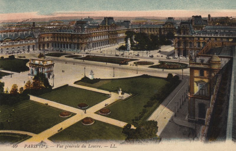 Paris, Vue generale du Louvre af French Photographer