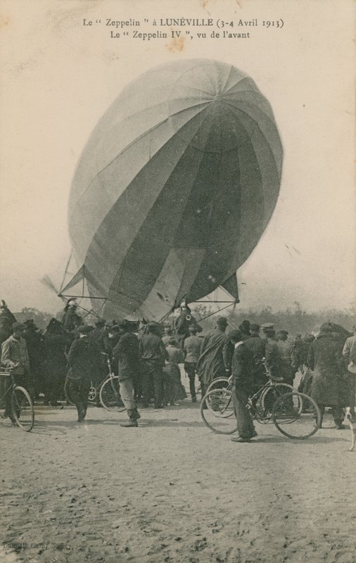 Postkort af en Zeppelin i Luneville, sendt i 1913 af French Photographer