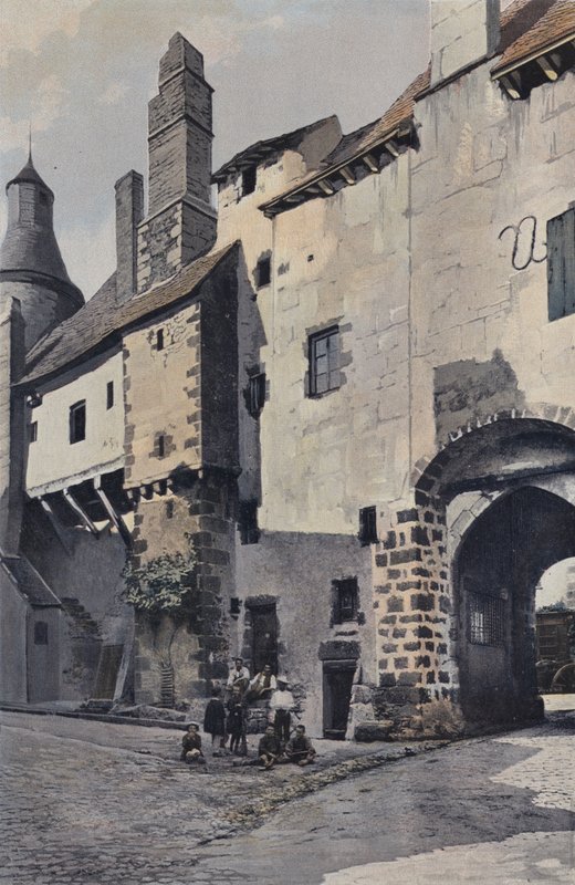 Saint-Benoit-du-Sault, Byporten og Klokketårnet af French Photographer