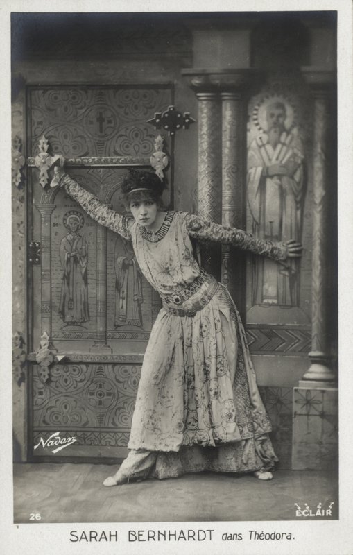 Sarah Bernhardt på Empress Theodora af French Photographer