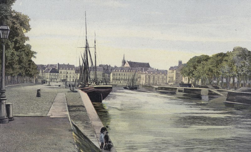 Vannes, havnen og Rabine-promenaden af French Photographer