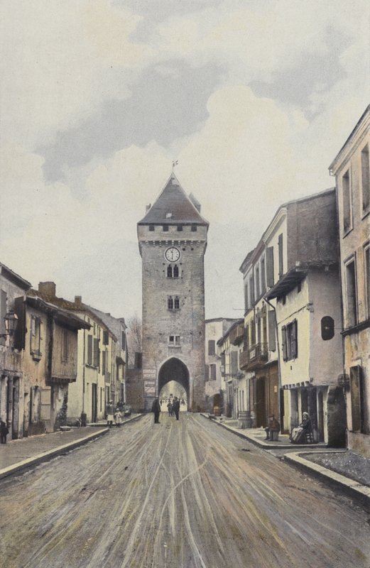 Villeneuve-sur-Lot, Porte de Pujols af French Photographer
