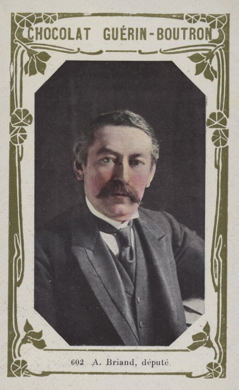 En Briand, stedfortræder (farvet foto) af French School