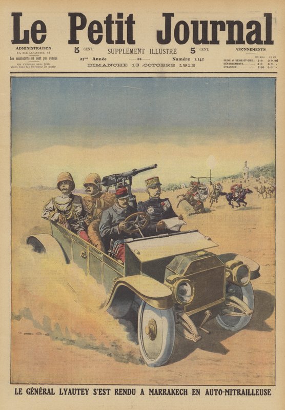 General Hubert Lyautey, generalresident i Fransk Marokko, besøger Marrakech i en pansret bil (farve litho) af French School