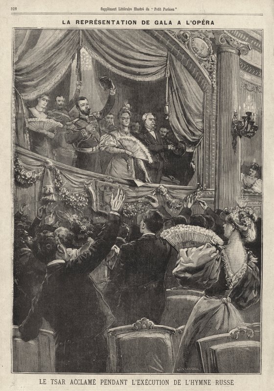 Zar Nicholas II af Rusland hyldet af publikum under afspilningen af den russiske nationalsang ved en gallaforestilling i Paris Opera under hans besøg i Frankrig af French School