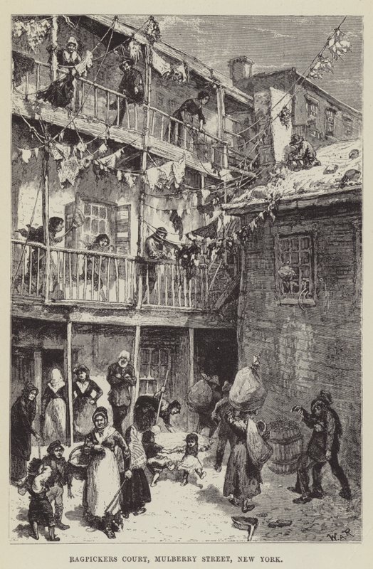 Ragpickers Court, Mulberry Street, New York af George Augustus Sala