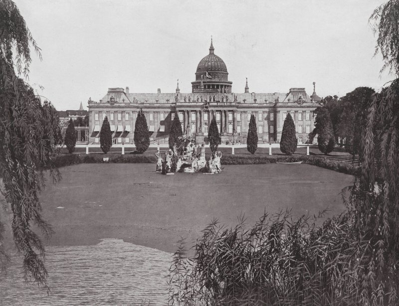 Potsdam, byslottet og Neptuns springvand (s/h-foto) af German Photographer