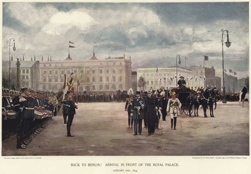 Ankomst foran Royal Palace af German School