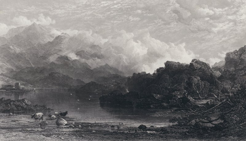 Et højlandslok, tåge hviler på bjerge af Horatio Macculloch