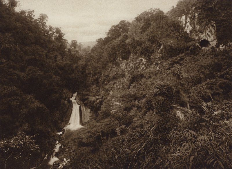 Mexico: Atoyac, Salto de agua (s/h-foto) af Hugo Brehme