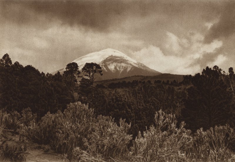Mexico: Popocatepetl (s/h-foto) af Hugo Brehme
