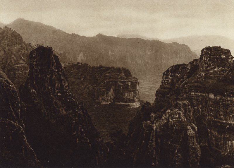 Mexico: Tepoztlan, Morelos State (s/h-foto) af Hugo Brehme