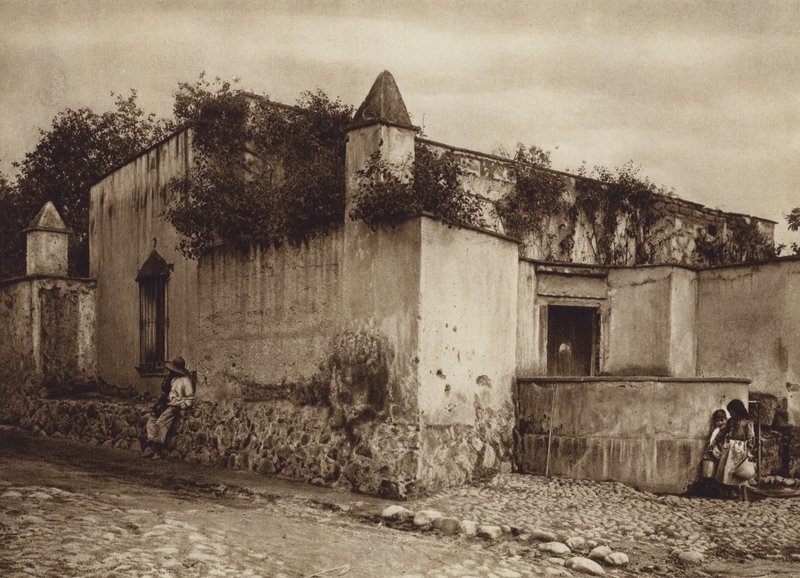 Mexico: Tlacopan, udkanten af hovedstaden Mexico (s/h-foto) af Hugo Brehme