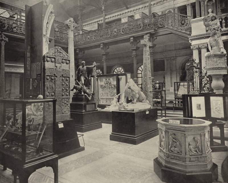 Central Court, Dublin Museum of Science and Art (s/h-billede) af Irish Photographer
