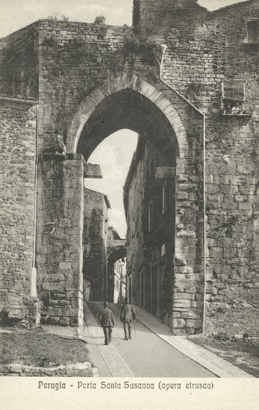 Perugia, Porta Santa Susanna af Italian Photographer