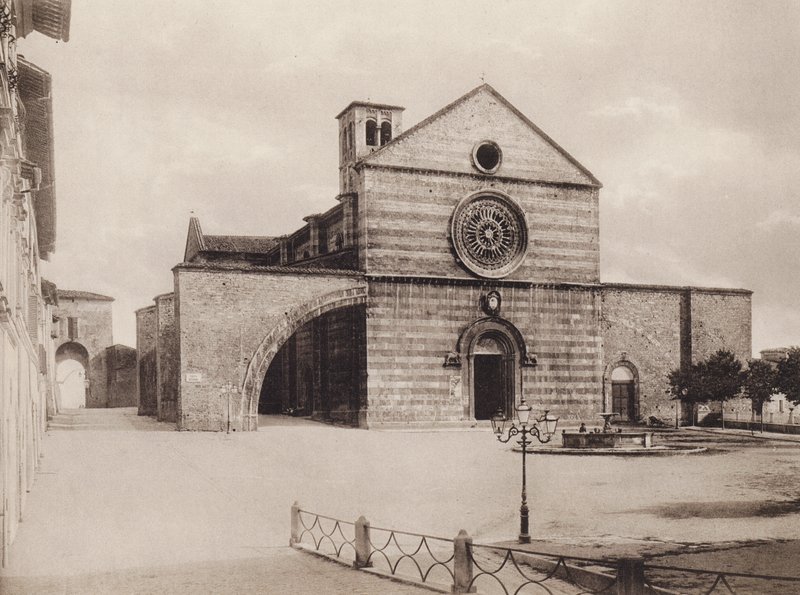 Assisi: Kirke og kloster i S Chiara, Filippo da Campello (s/h-foto) af Italian Photographer