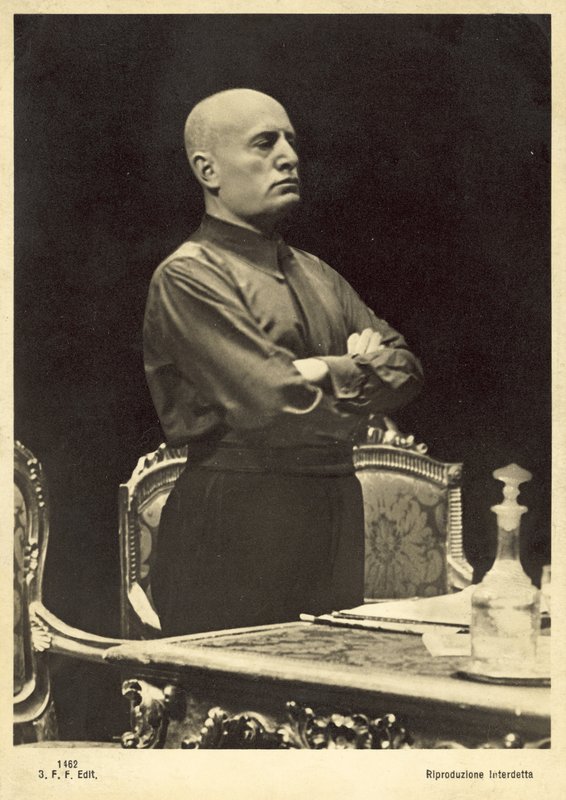 Benito Mussolini (s/h foto) af Italian Photographer