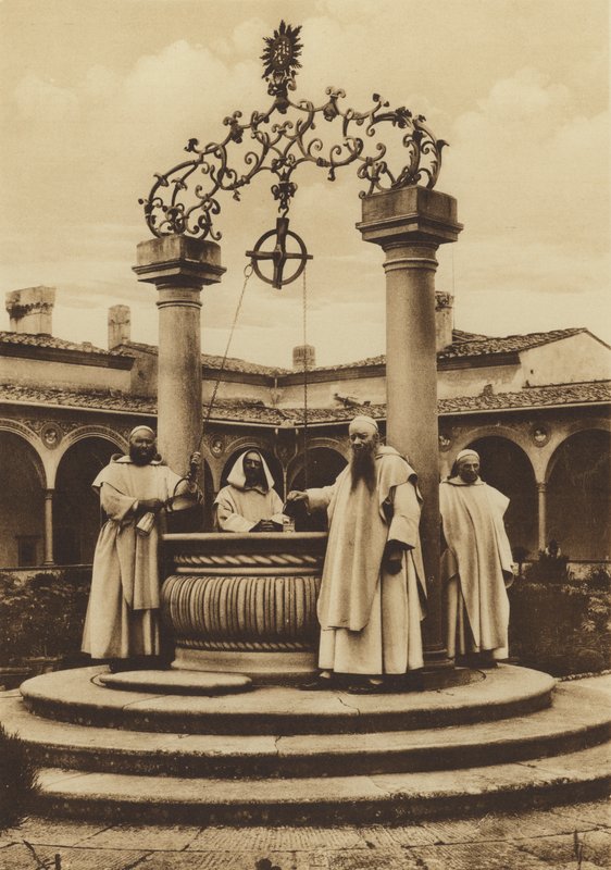 Firenze / Firenze: Firenzes omgivelser, Certosa, brønden i det store kloster (s/h-foto) af Italian Photographer