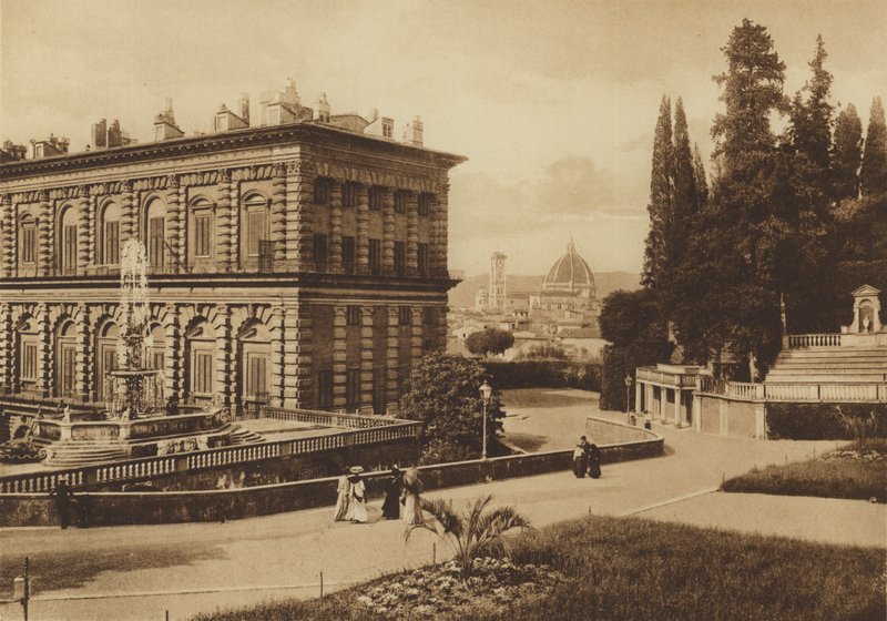 Firenze / Firenze: Palazzo Pitti, bagerst (s/h foto) af Italian Photographer
