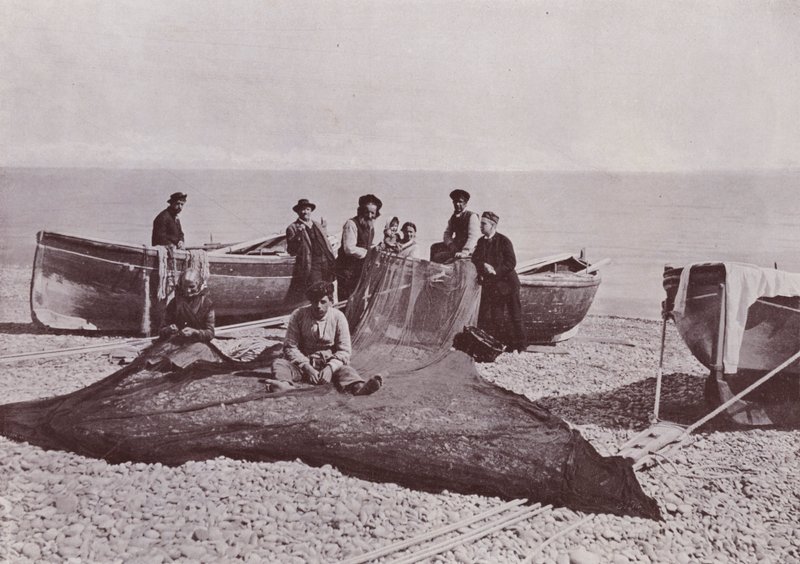 Italien: Bordighera, fiskere arbejder (s/h foto) af Italian Photographer